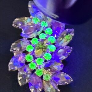 Spectacular Uranium watermelon rhinestone vintage MCM prong rhinestone Brooch